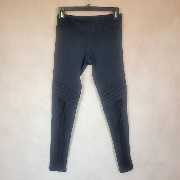 Trina Turk Recreation Black Geo Knit Leggings Size XS - Picture 4 of 9